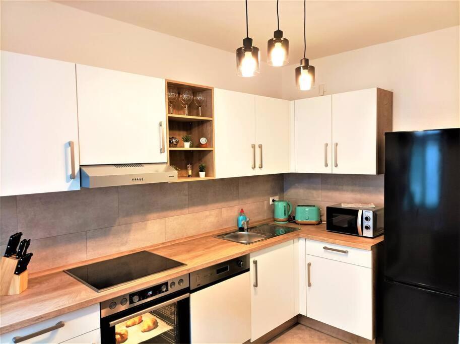 Modernes Apartment Mit Balkon Magdeburg Eksteriør billede